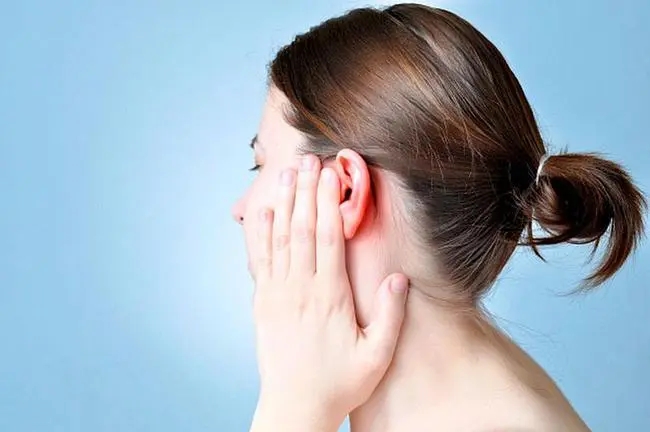 鼓膜穿孔可以致聋吗，潍坊耳鼻喉说